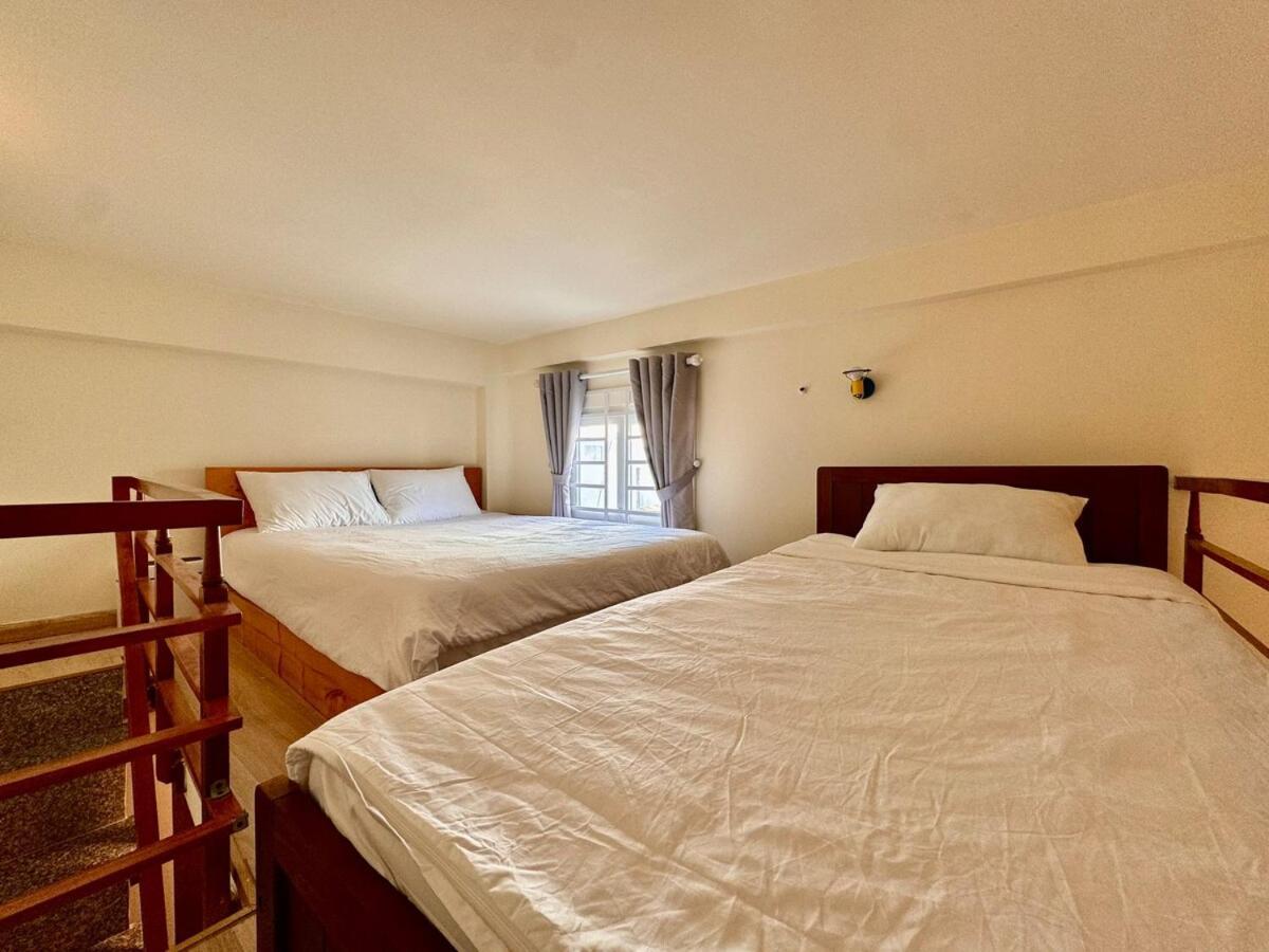 Duplex Loft Near D1 Exquisitely Designed * TP. Hồ Chí Minh